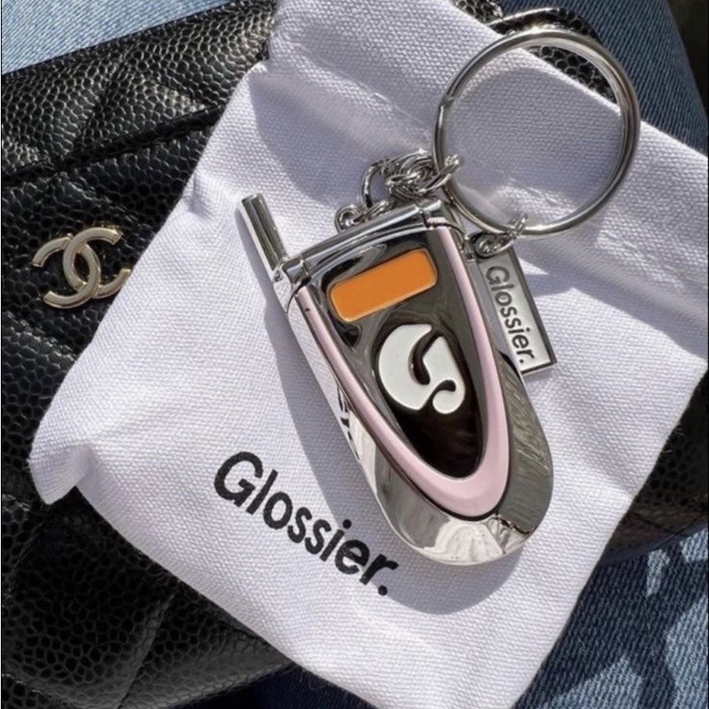 Glossier Flip Phone Keychain a compact mirror New in bag! New York SOHO limited